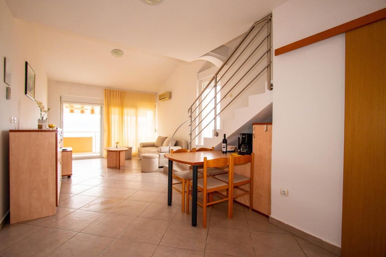 Apartments Matas Sukosan Exterior photo